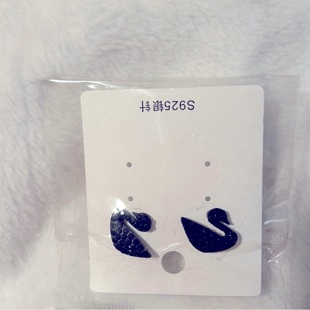 Black Swan Earrings Pierced Brand New and Sealed